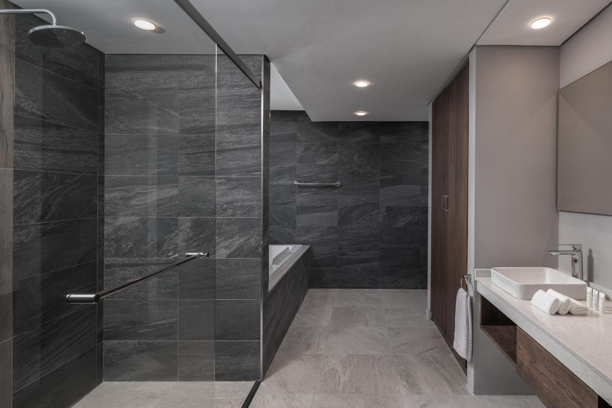 Holiday Inn - Nairobi Two Rivers Mall By Ihg エクステリア 写真